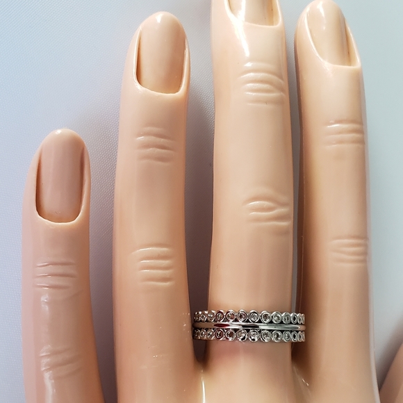 18k Stack Band - Picture 7 of 8